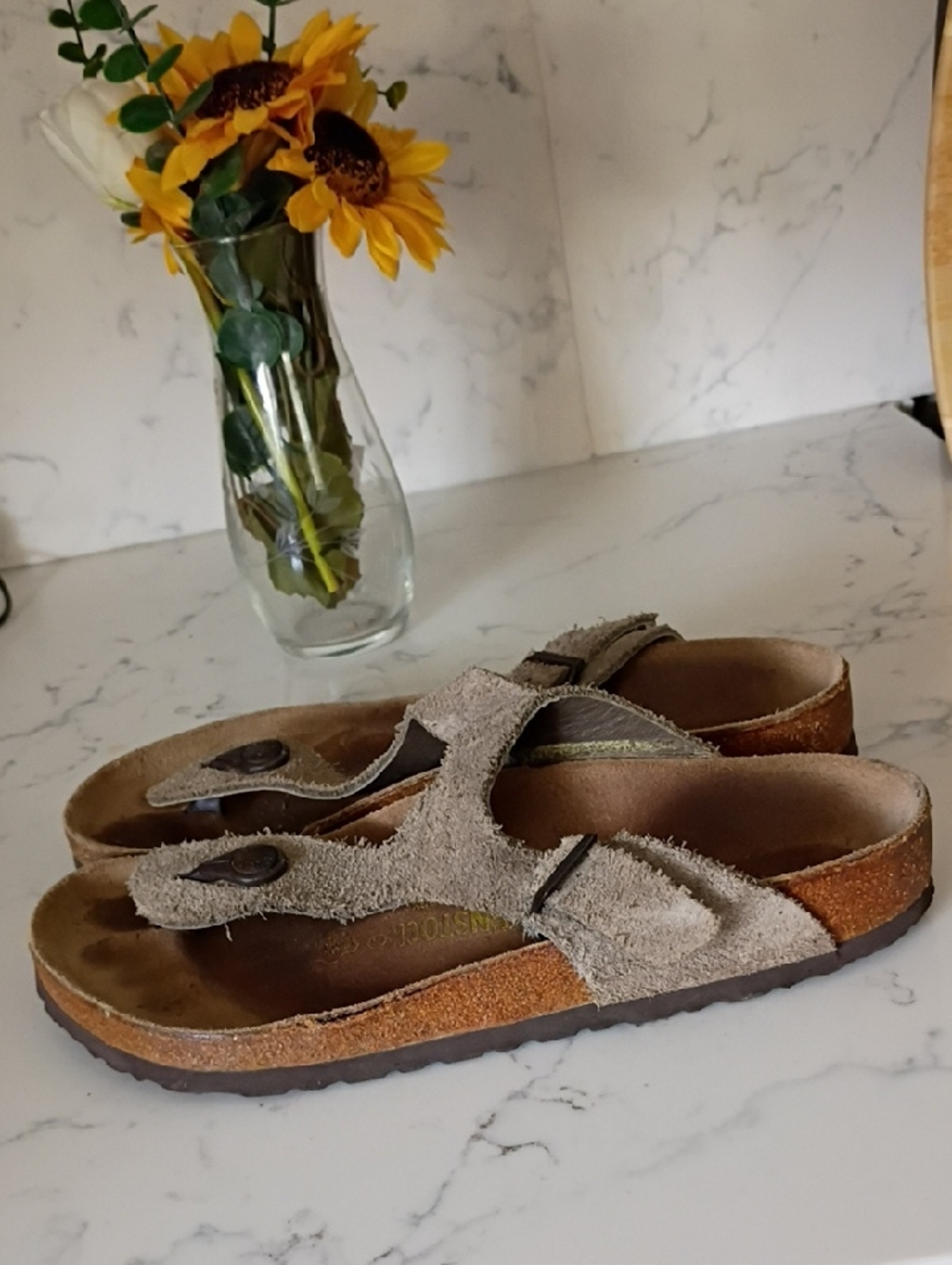 BIRKENSTOCK Women's Suede Toe-Post Sandals in Taupe